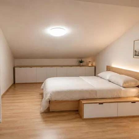 Garching Maisonette